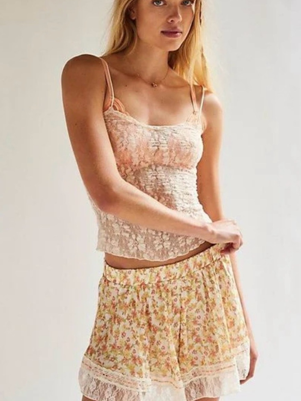 Free people Women's Natural Morning Breeze Shorts Sz M nwot - Picture 5 of 6